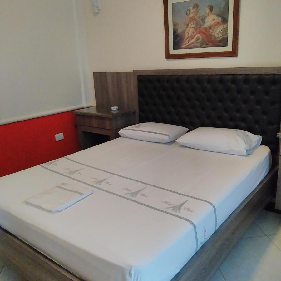 סאו פאולו Hotel Paris מראה חיצוני תמונה
