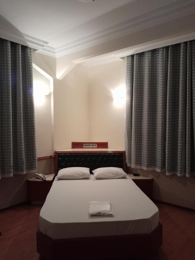 סאו פאולו Hotel Paris מראה חיצוני תמונה